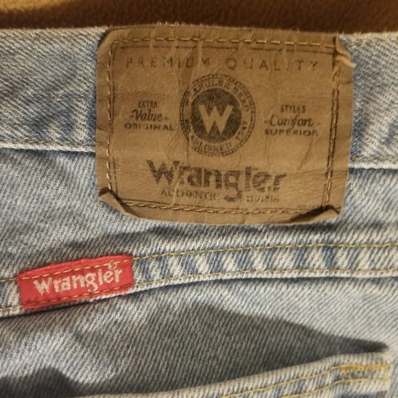 blue size 46 x 30 Wrangler jeans - Picture 9 of 10